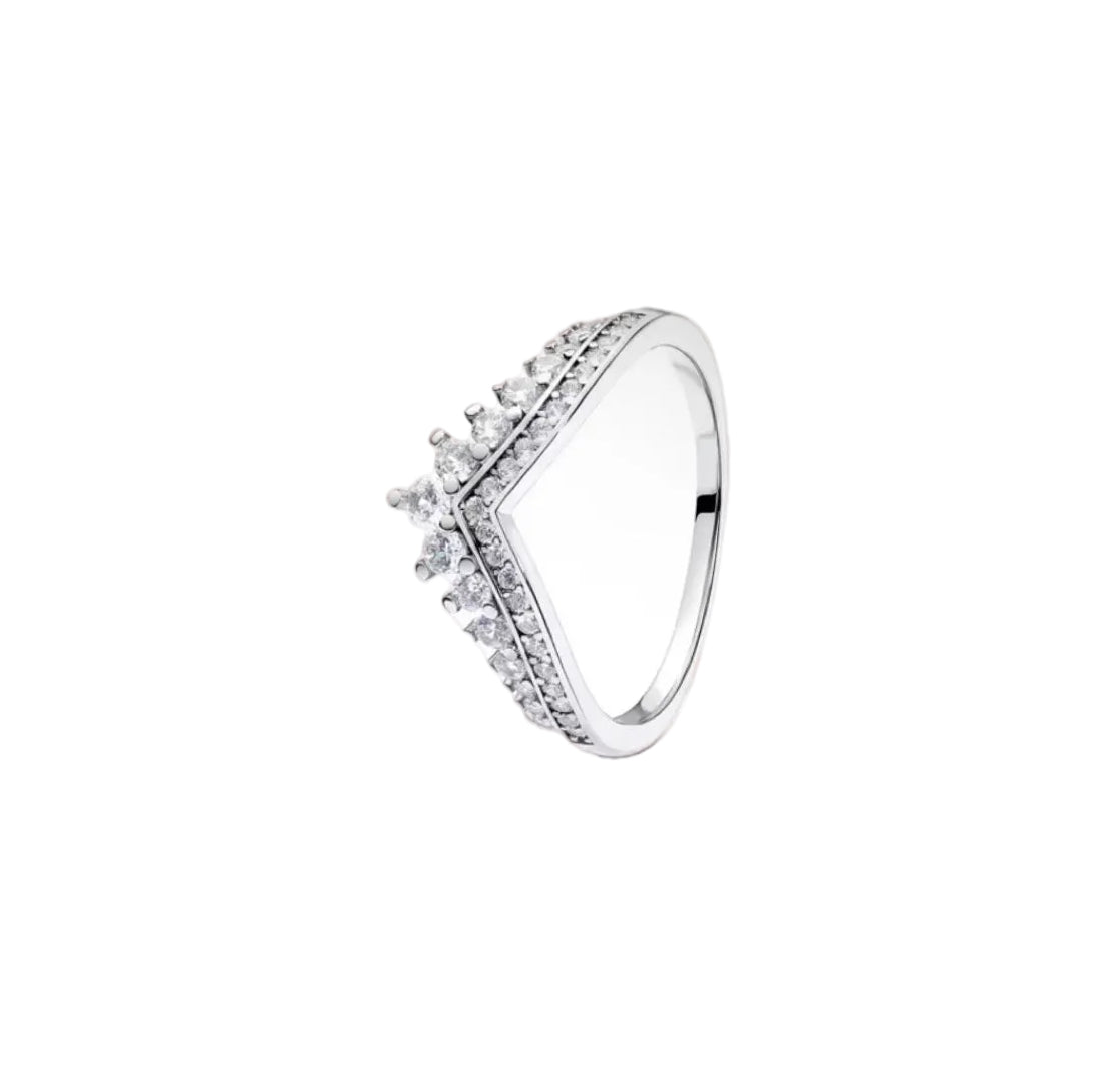 The Tiara Band Ring (silver)